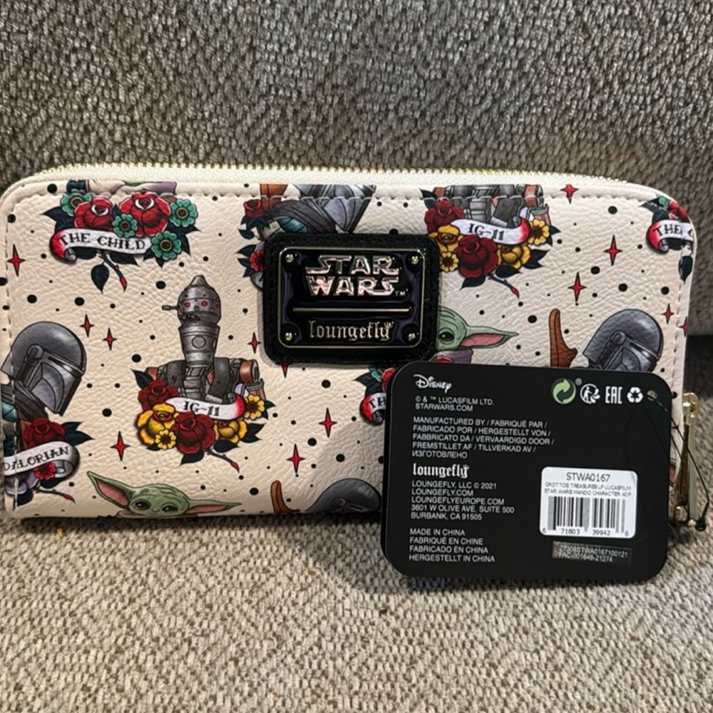 Loungefly Star Wars Tattoo Grogu Zip Wallet - Cream, Green, Red, Black
